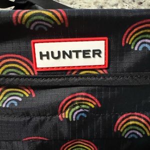 Hunter cross body bag.